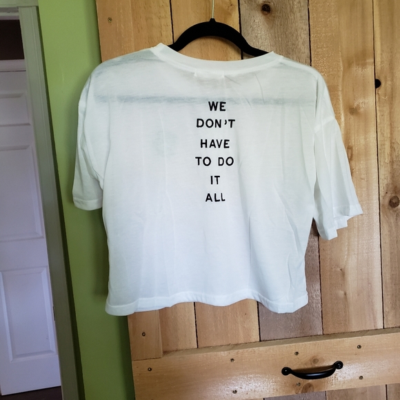 ⭐Ladies crop top⭐ - Picture 3 of 4